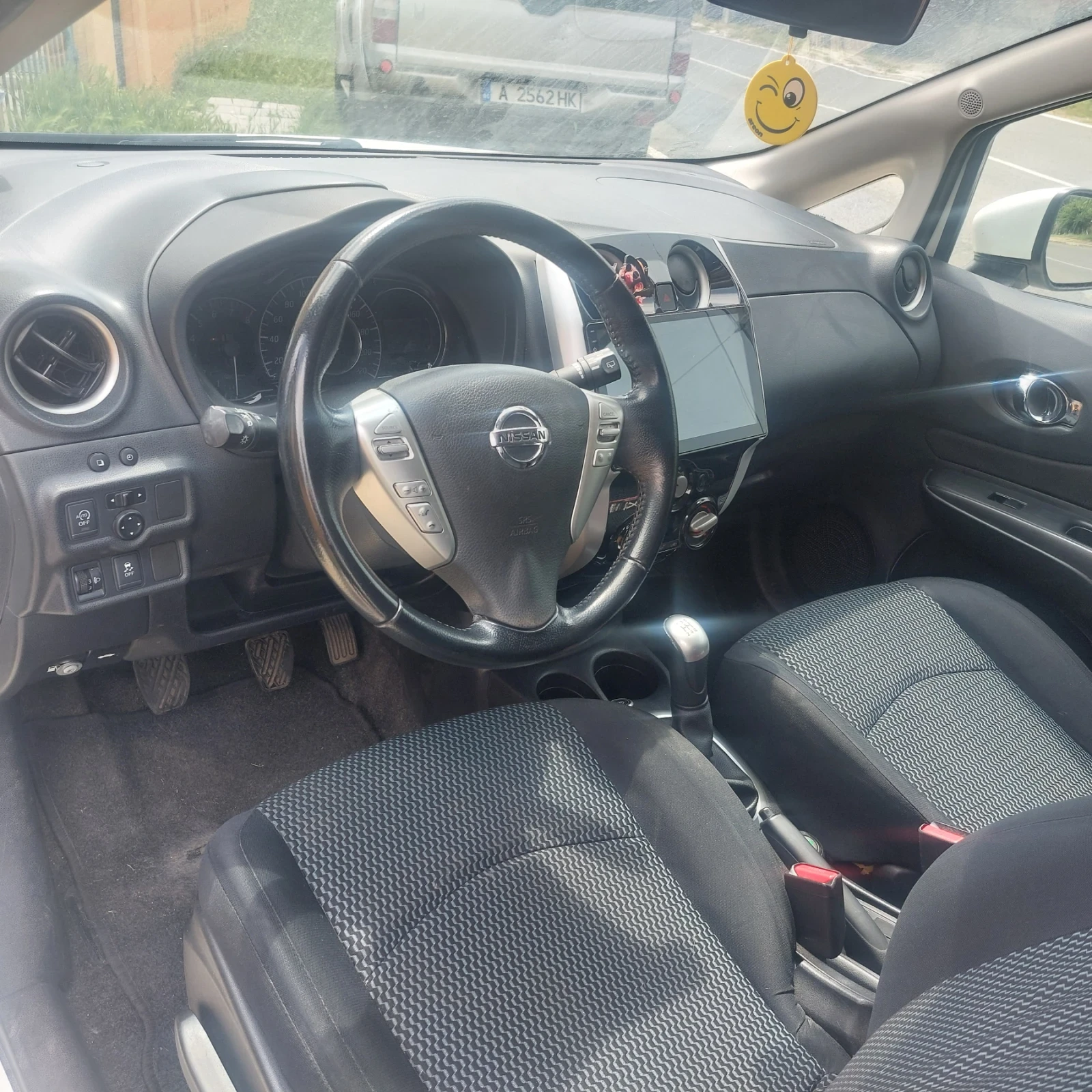 Nissan Note, снимка 8 - Автомобили и джипове - 54814416
