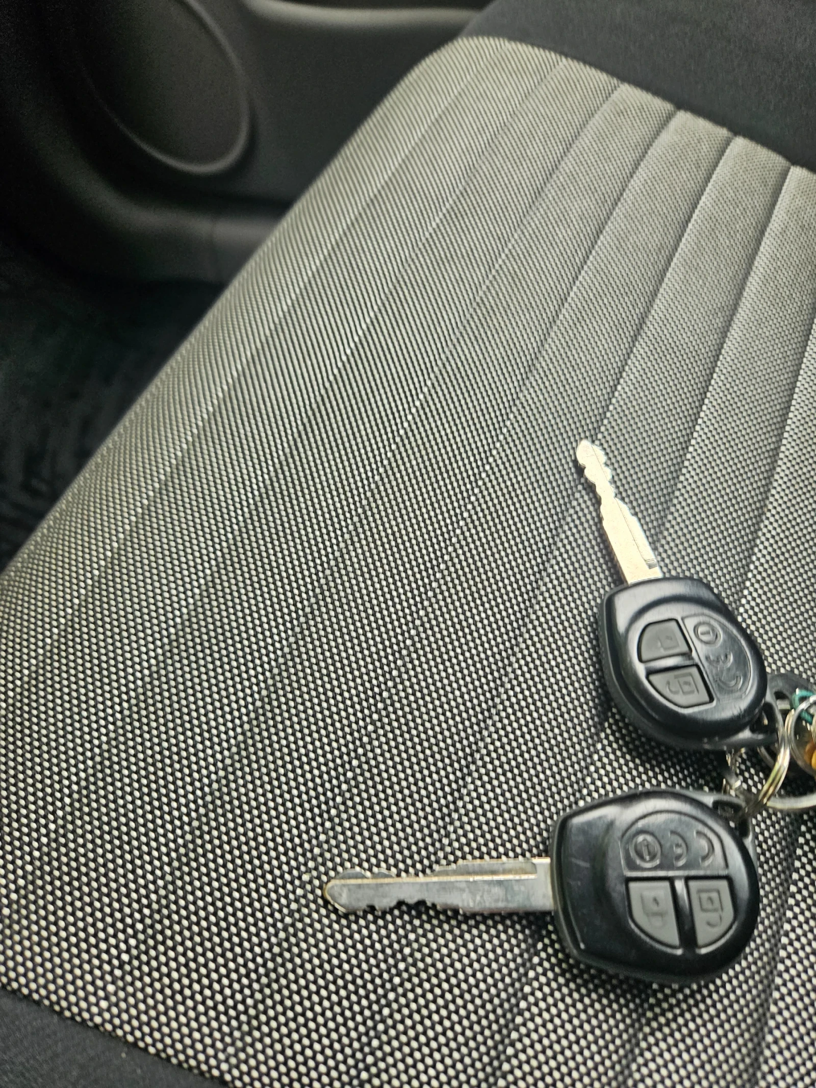 Suzuki SX4, снимка 17 - Автомобили и джипове - 55030847