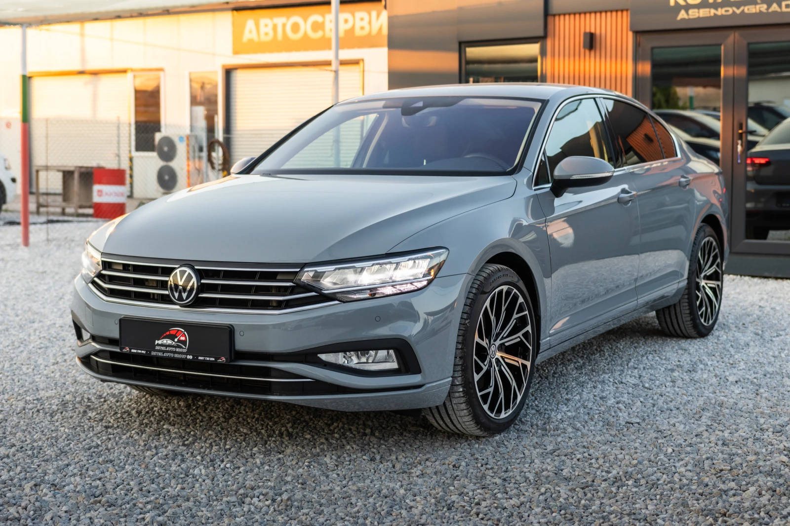 VW Passat 2.0TDI::Business+ ::DSG::Facelift, снимка 2 - Автомобили и джипове - 55391609