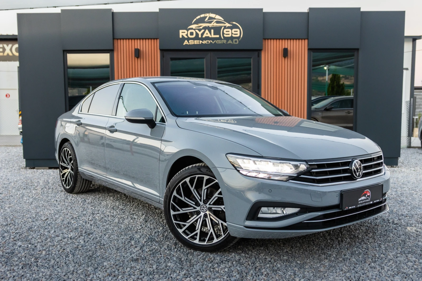 VW Passat 2.0TDI::Business+ ::DSG::Facelift