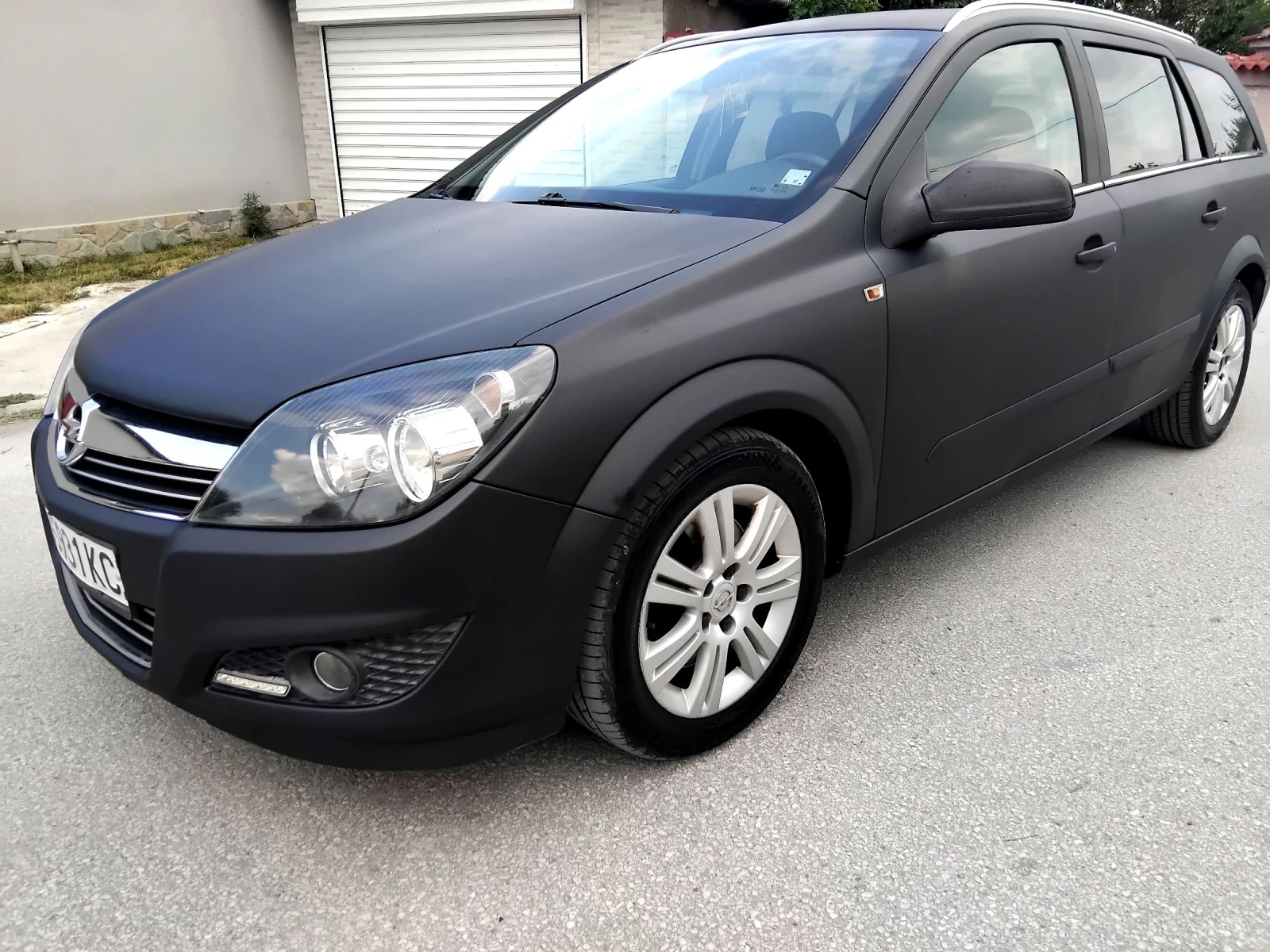 Opel Astra 1.9DCI.6скорости.автомат+ КЛИМА 2007г , снимка 7 - Автомобили и джипове - 55405498