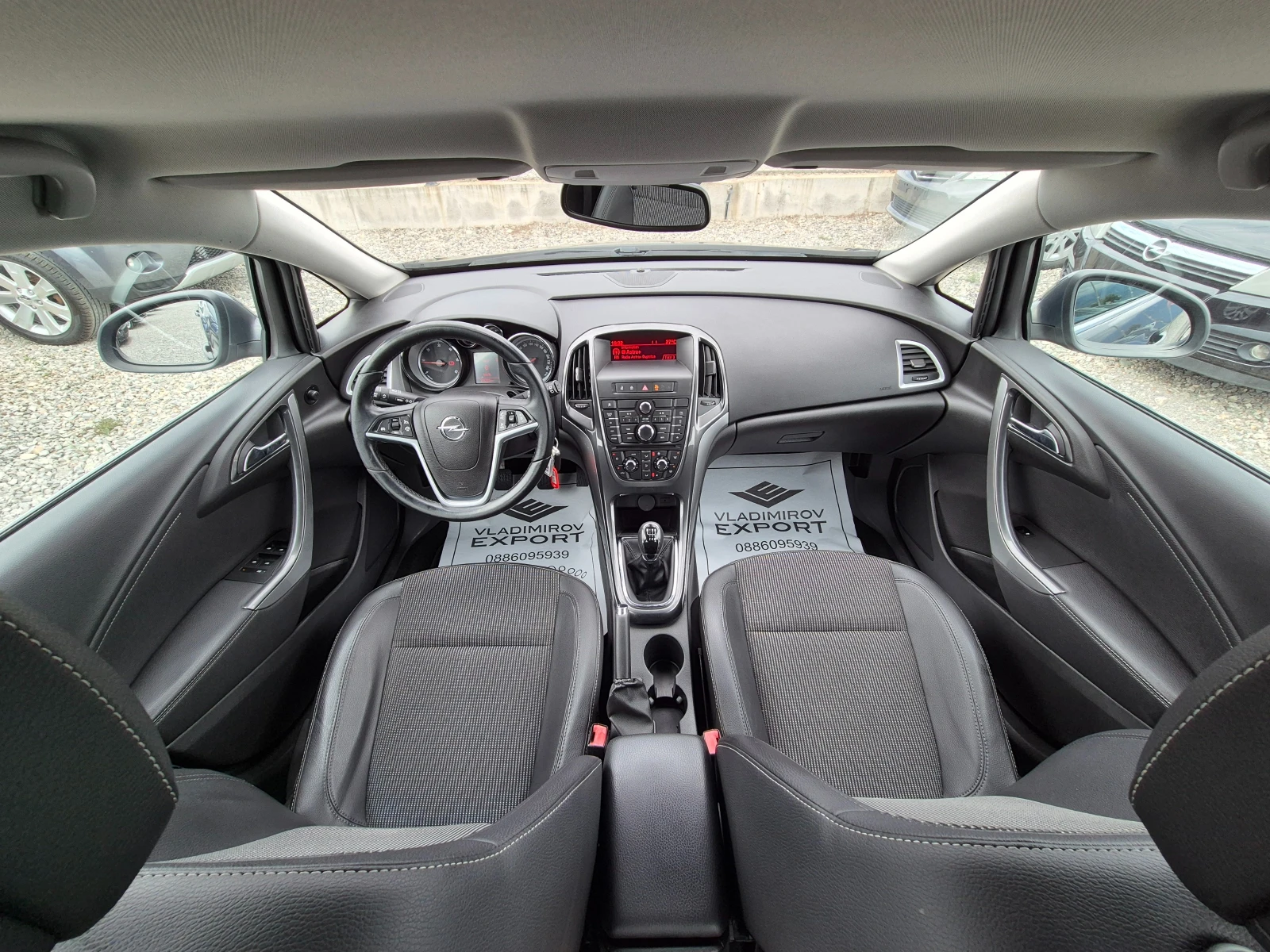 Opel Astra 1.7CDTi FACE / Реални КМ / 1 СОБСТВЕНИК /БЕЗ РЪЖДА, снимка 9 - Автомобили и джипове - 55429914