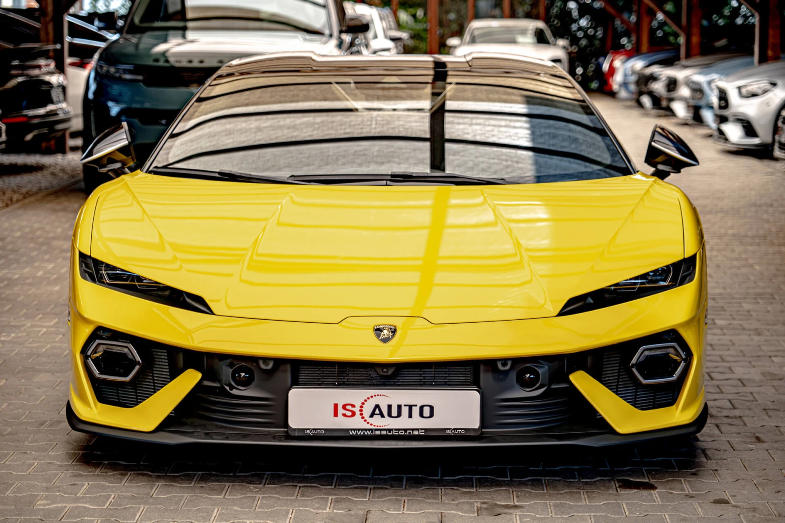 Lamborghini Temerario 4.0 PHEV/4WD/3D Камера/Керамика/Lift/PDC/Side Assi, снимка 2 - Автомобили и джипове - 55637176