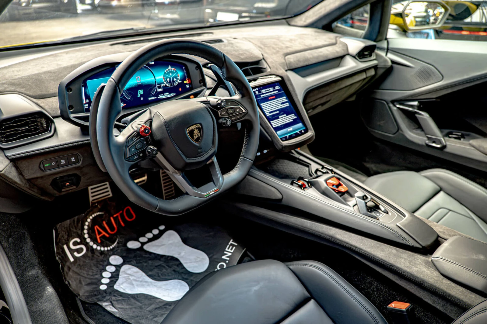 Lamborghini Temerario 4.0 PHEV/4WD/3D Камера/Керамика/Lift/PDC/Side Assi, снимка 9 - Автомобили и джипове - 55637176
