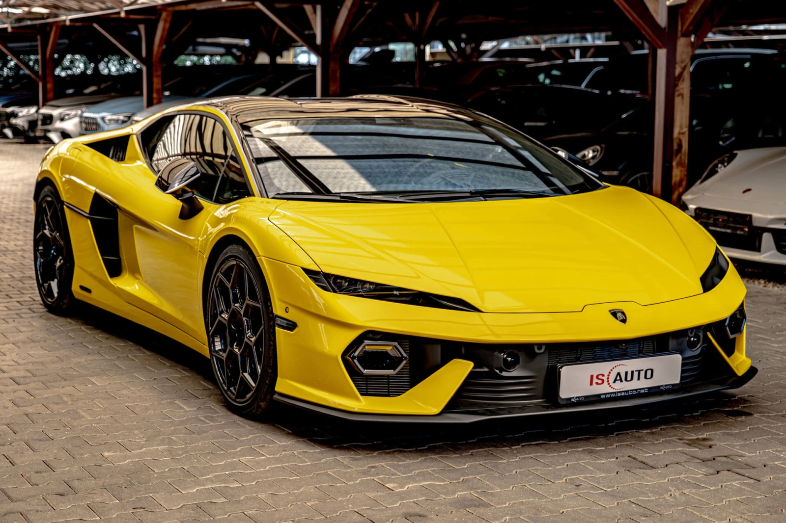 Lamborghini Temerario 4.0 PHEV/4WD/3D Камера/Керамика/Lift/PDC/Side Assi, снимка 3 - Автомобили и джипове - 55637176