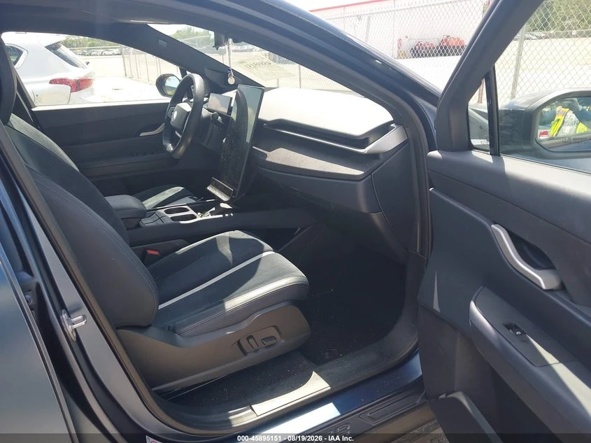 Fisker Ocean One AWD, снимка 5 - Автомобили и джипове - 55935340