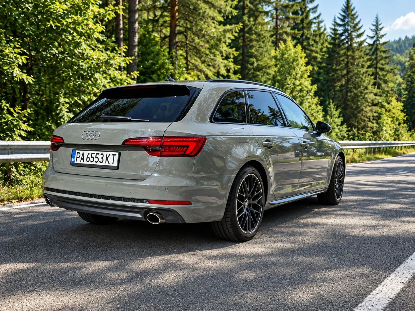 Audi A4 G-Tron, снимка 2 - Автомобили и джипове - 55980445