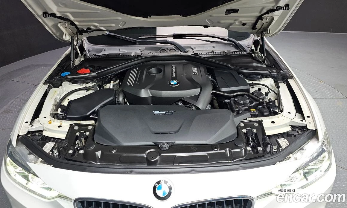 BMW 330 330i M Sport, снимка 6 - Автомобили и джипове - 56156527