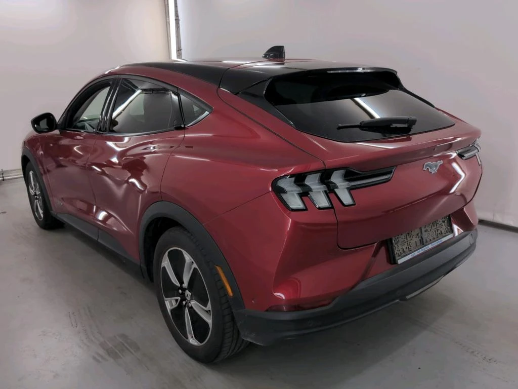 Ford Mustang Mach-E 76KW STANDARD RANGE RWD LEATHER NAVI LED 89% SoH, снимка 4 - Автомобили и джипове - 56259925