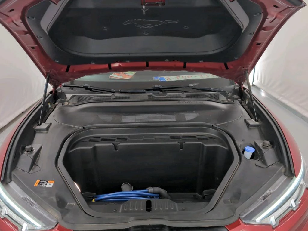 Ford Mustang Mach-E 76KW STANDARD RANGE RWD LEATHER NAVI LED 89% SoH, снимка 2 - Автомобили и джипове - 56259925