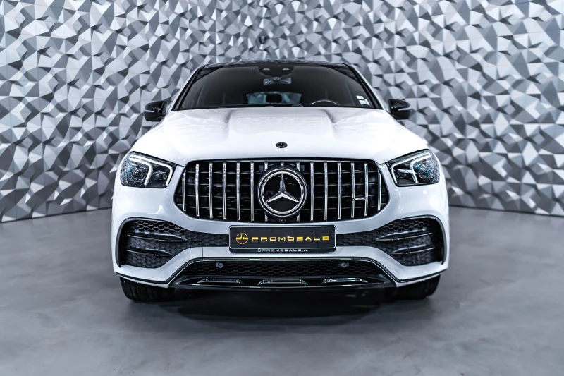 Mercedes-Benz GLE 53 4MATIC 4M+ * Carbon* Burm* Pano, снимка 1 - Автомобили и джипове - 47848577