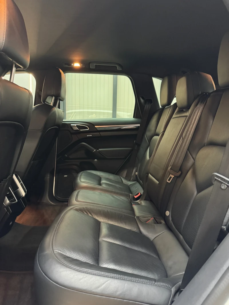 Porsche Cayenne S E HYBRID * FACELIFT * BOSE, снимка 5 - Автомобили и джипове - 49491724