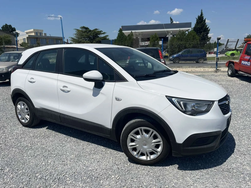 Opel Crossland X, снимка 2 - Автомобили и джипове - 52456392