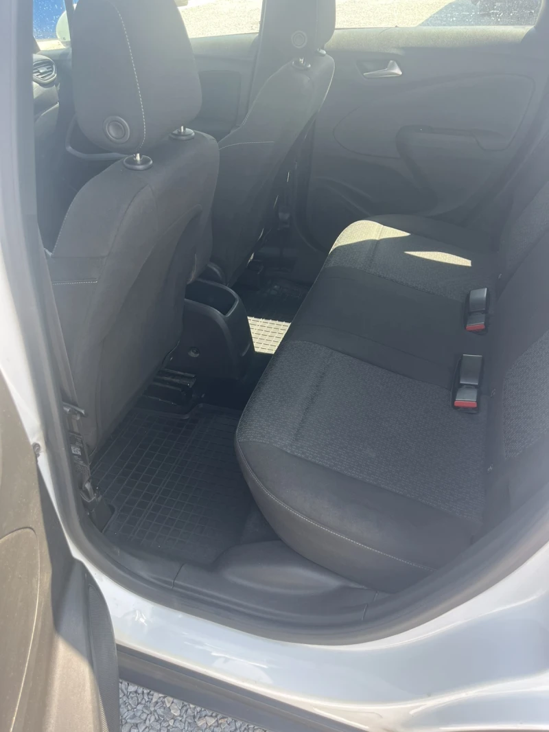 Opel Crossland X, снимка 7 - Автомобили и джипове - 52456392