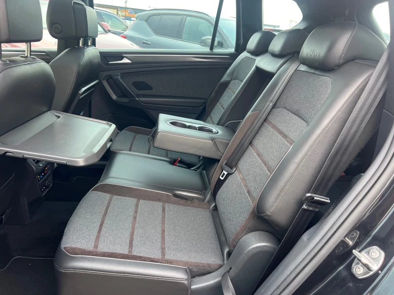 Seat Tarraco EXCELLENCE PANO FULL LED CAMERA DISTR KEY LESS6+ 1, снимка 12 - Автомобили и джипове - 52334475