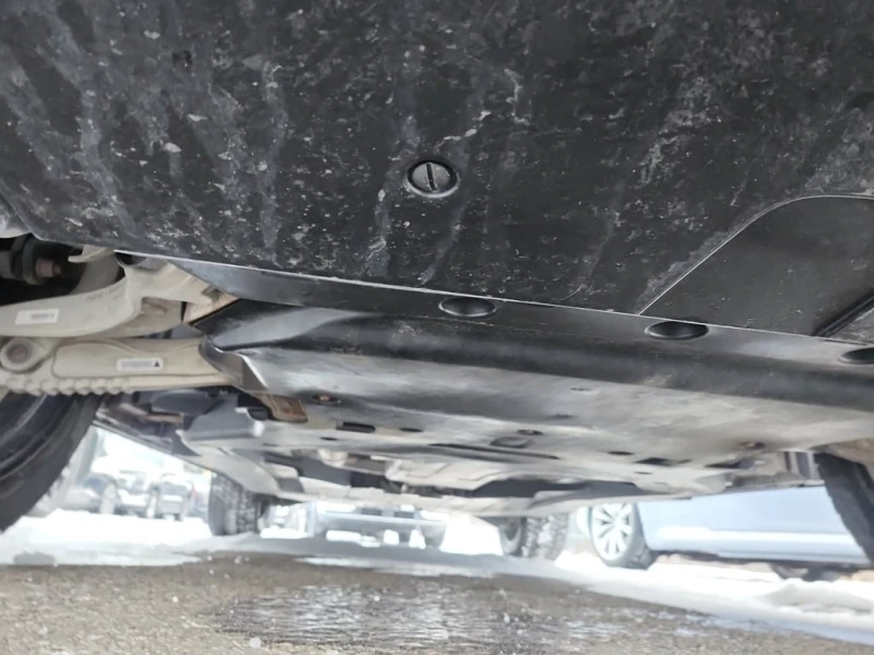 Land Rover Range Rover Velar * R Dynamic SE * CARFAX * ЦЕНА ДО БГ, снимка 12 - Автомобили и джипове - 53061326