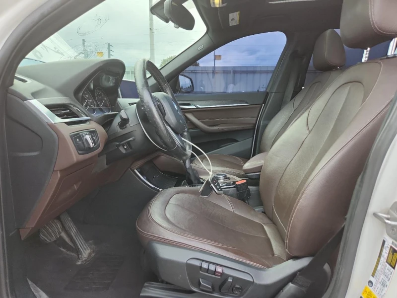 BMW X1 xDrive28i, снимка 7 - Автомобили и джипове - 53489705