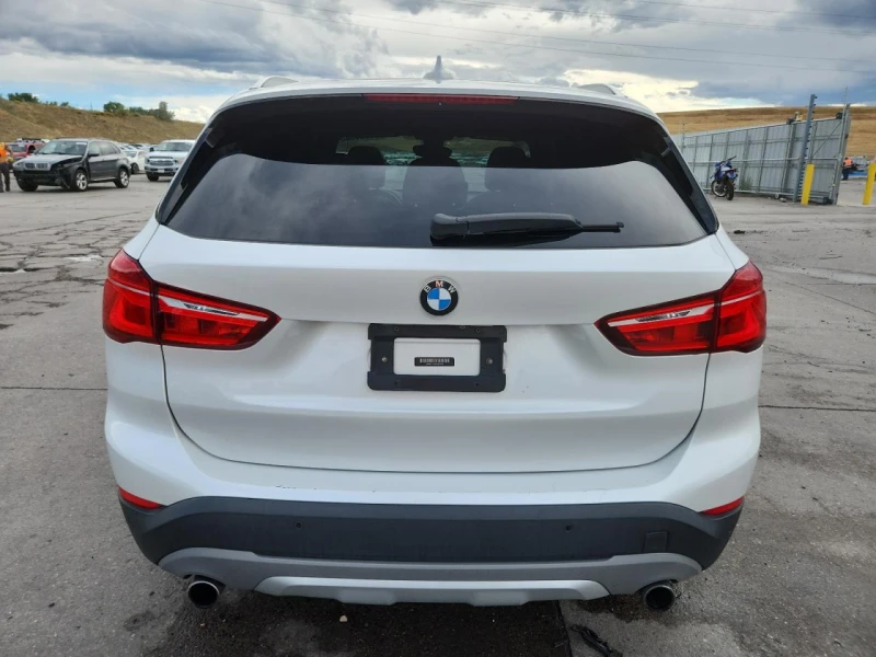 BMW X1 xDrive28i, снимка 6 - Автомобили и джипове - 53489705