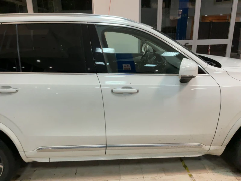 Volvo Xc90 D5 Гаранция 6м./Подобрения_мотор/Подгрев/Обдух/Cam, снимка 5 - Автомобили и джипове - 53495905