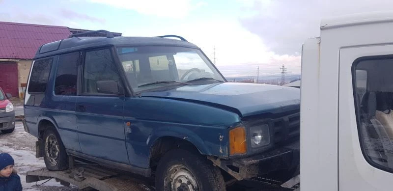 Land Rover Discovery 2.5 tdi, снимка 11 - Автомобили и джипове - 24084650