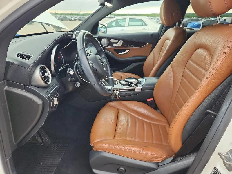 Mercedes-Benz GLC Coupe 4 Matic*  Burmester * Кожа, снимка 7 - Автомобили и джипове - 55628198
