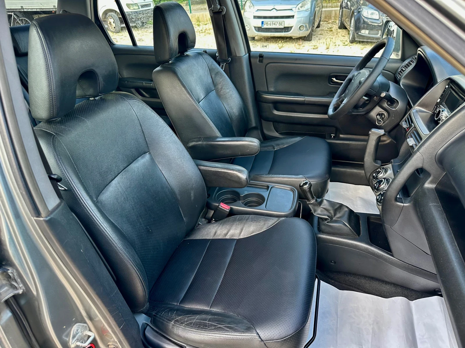 Honda Cr-v 2.2 CDTI//FACELIFT//EXECUTIVE//4x4 - изображение 3