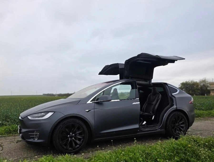 Tesla Model X X90D Лична Кола Перфектна, снимка 2 - Автомобили и джипове - 54285916
