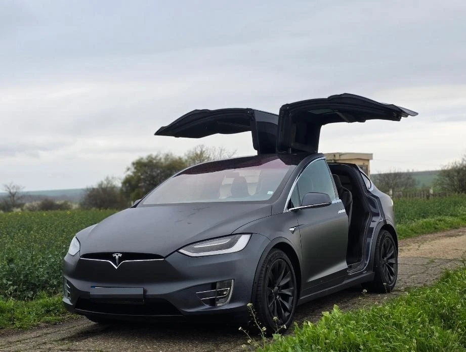 Tesla Model X X90D Лична Кола Перфектна