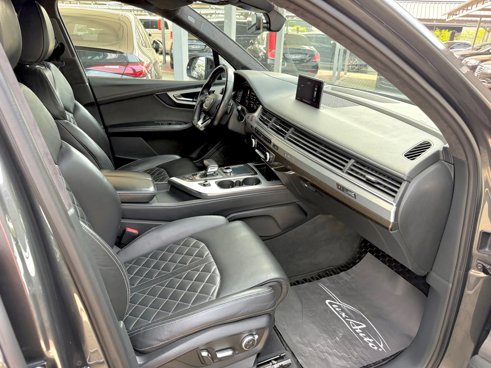 Audi SQ7 4.0TDI#EXCLUSIVE#B&O#FULL FULL FULL FULL, снимка 8 - Автомобили и джипове - 54461157