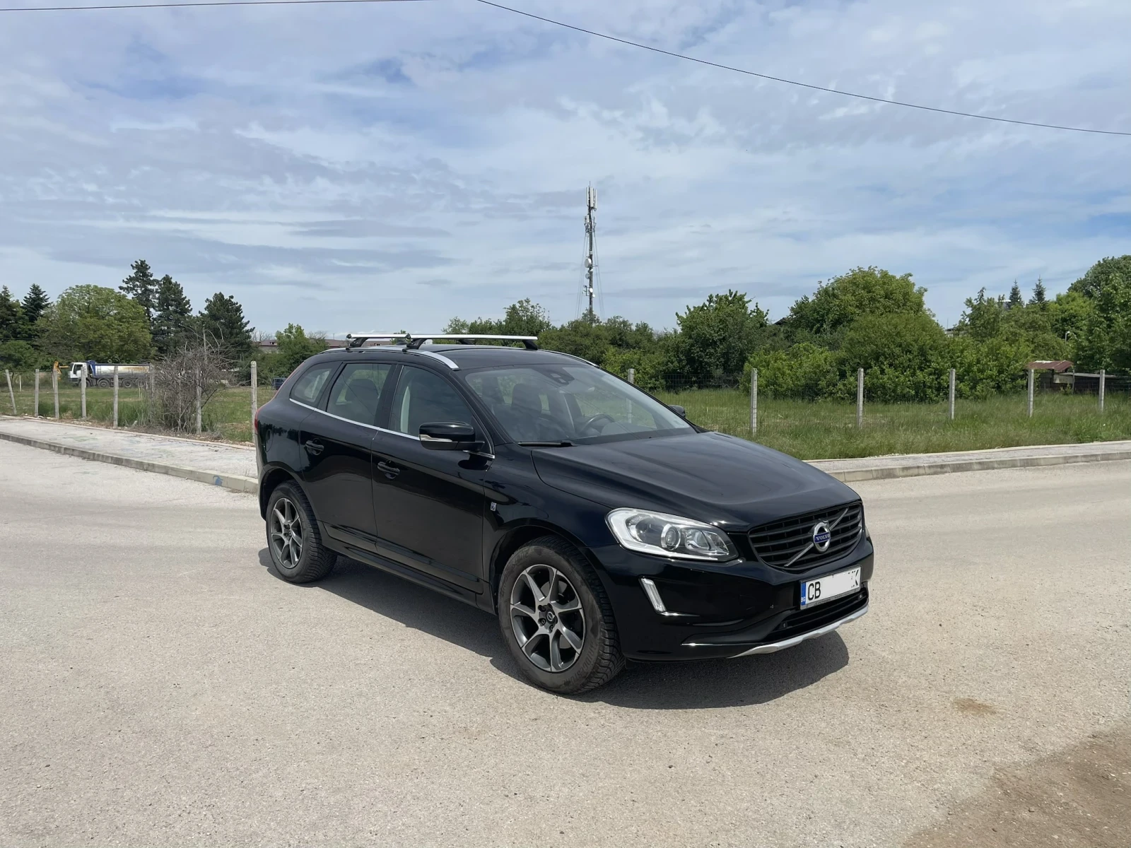 Volvo XC60 Ocean race, снимка 10 - Автомобили и джипове - 54607354