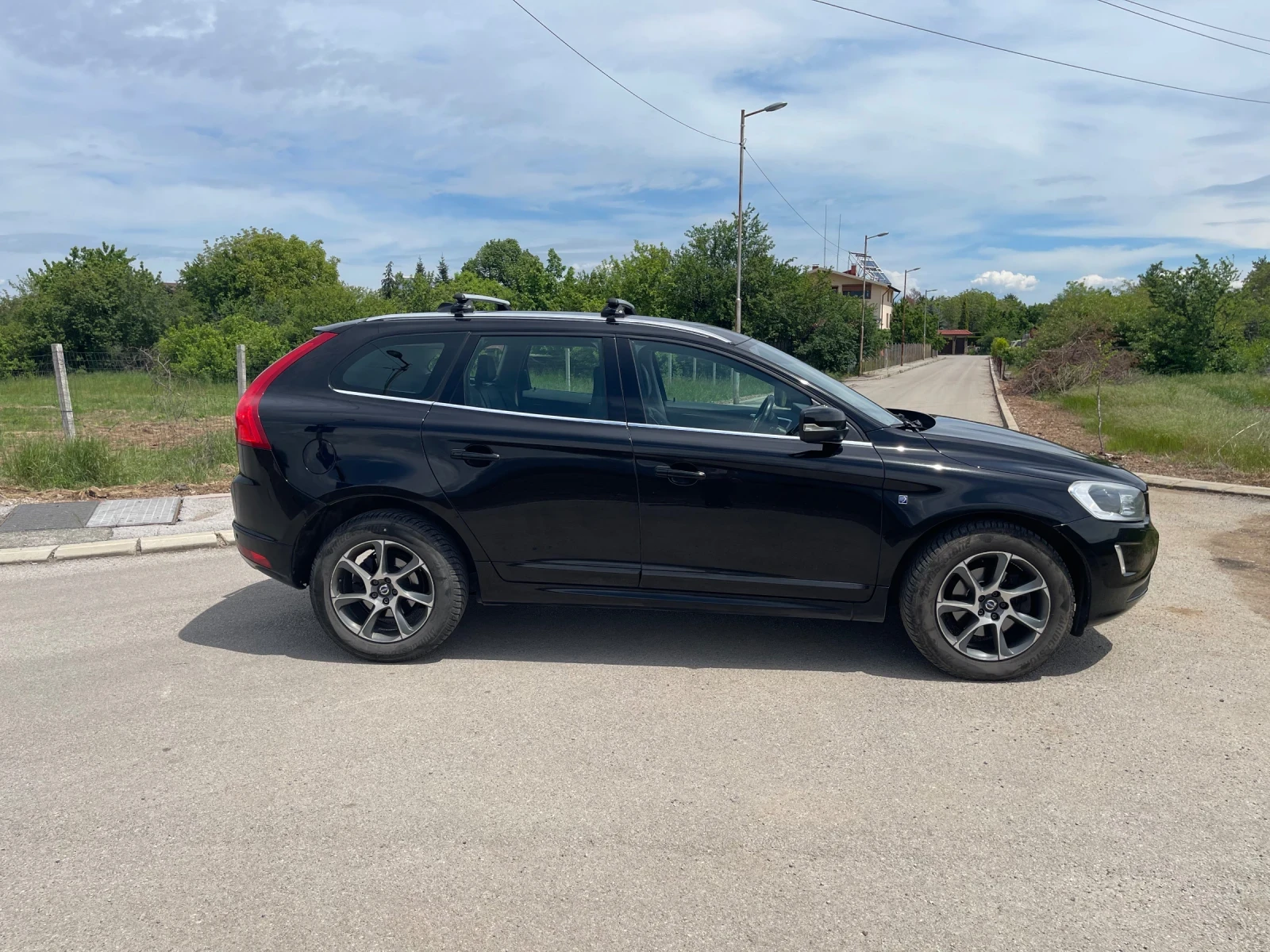 Volvo XC60 Ocean race, снимка 8 - Автомобили и джипове - 54607354