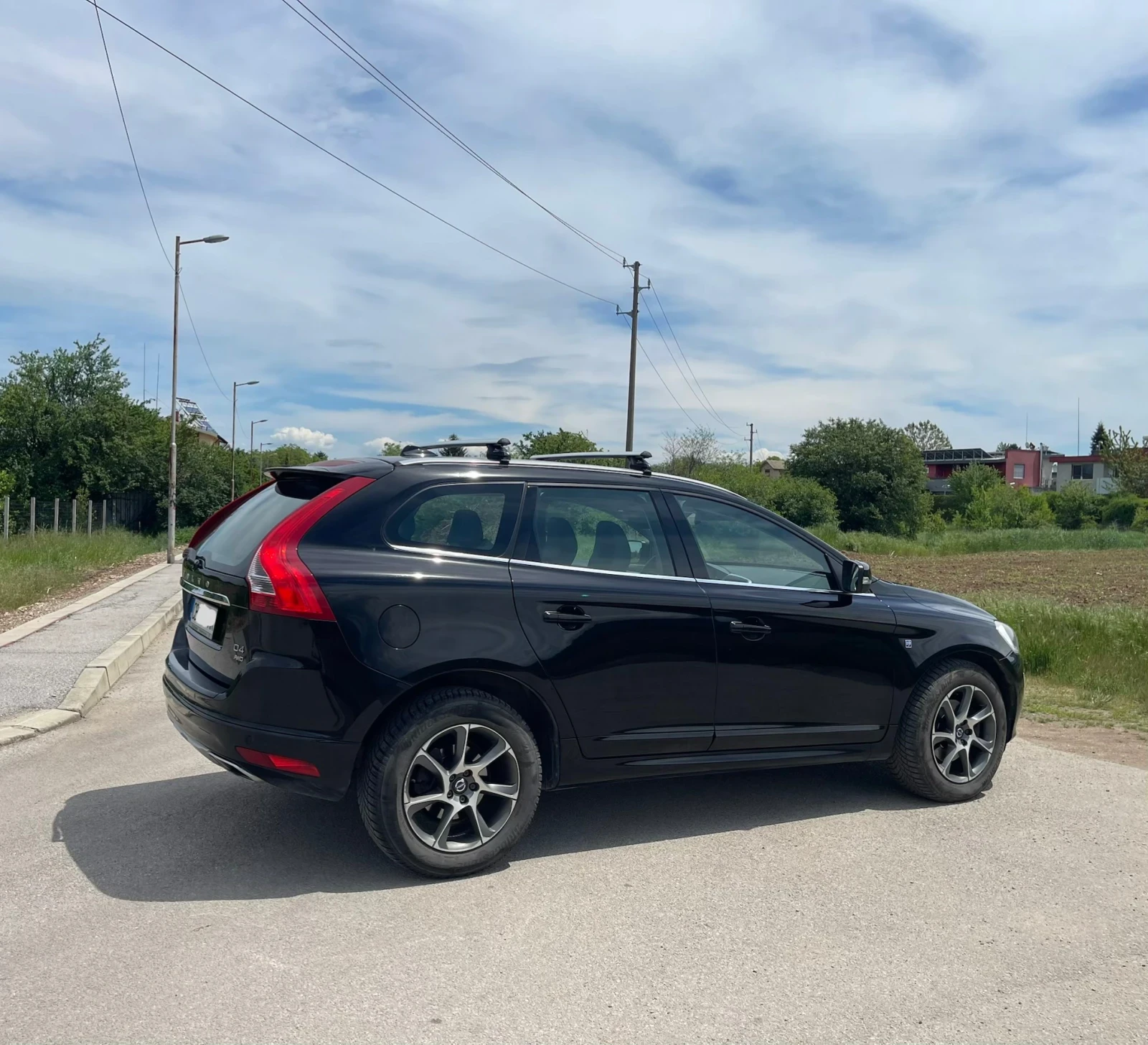 Volvo XC60 Ocean race, снимка 7 - Автомобили и джипове - 54607354
