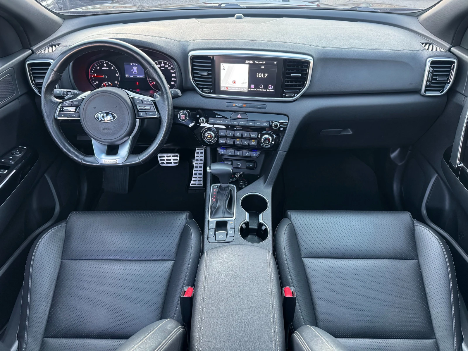 Kia Sportage 2.0D ! 2WD ! Intelligent !, снимка 9 - Автомобили и джипове - 54930909
