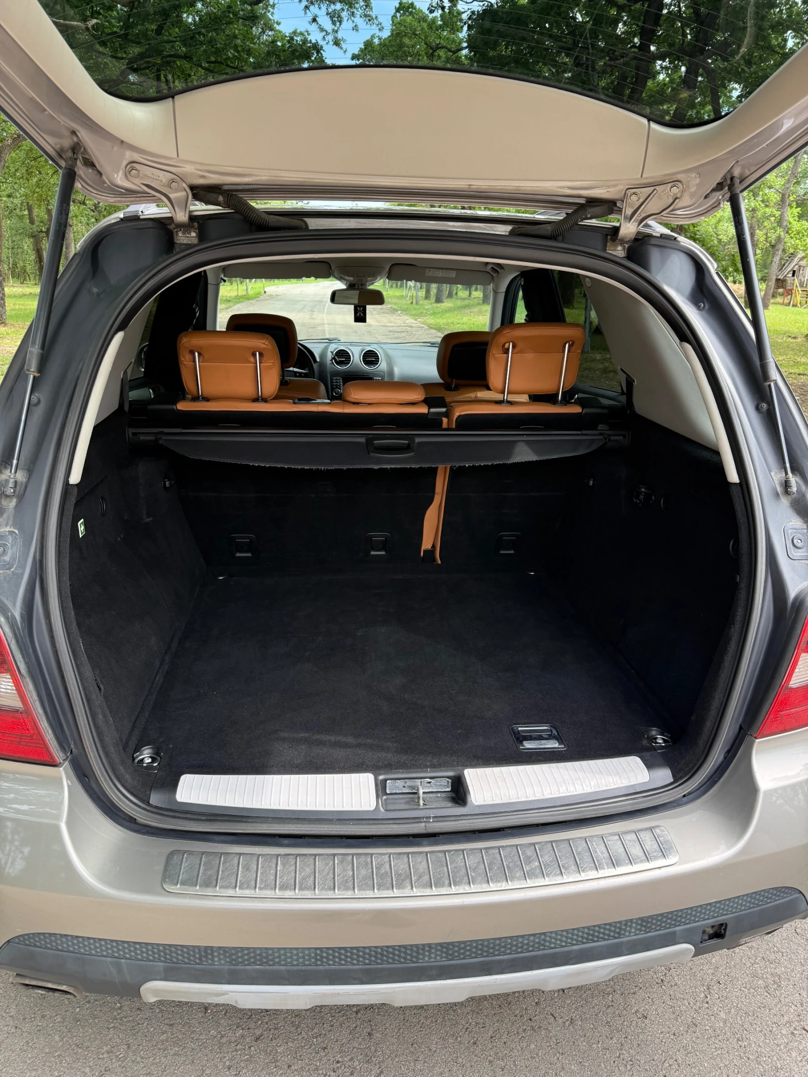 Mercedes-Benz ML 320 3.2, снимка 8 - Автомобили и джипове - 55112326