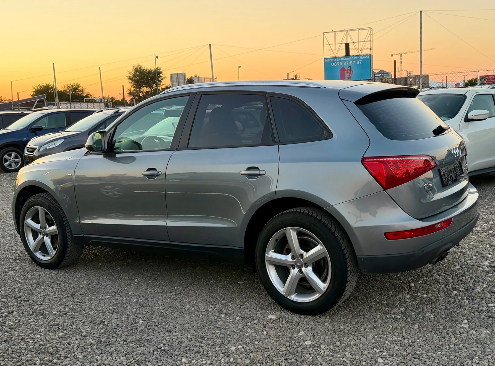 Audi Q5 2.0TDI 170кс QUATTRO * S-Line * ЛИЗИНГ * , снимка 6 - Автомобили и джипове - 55486806