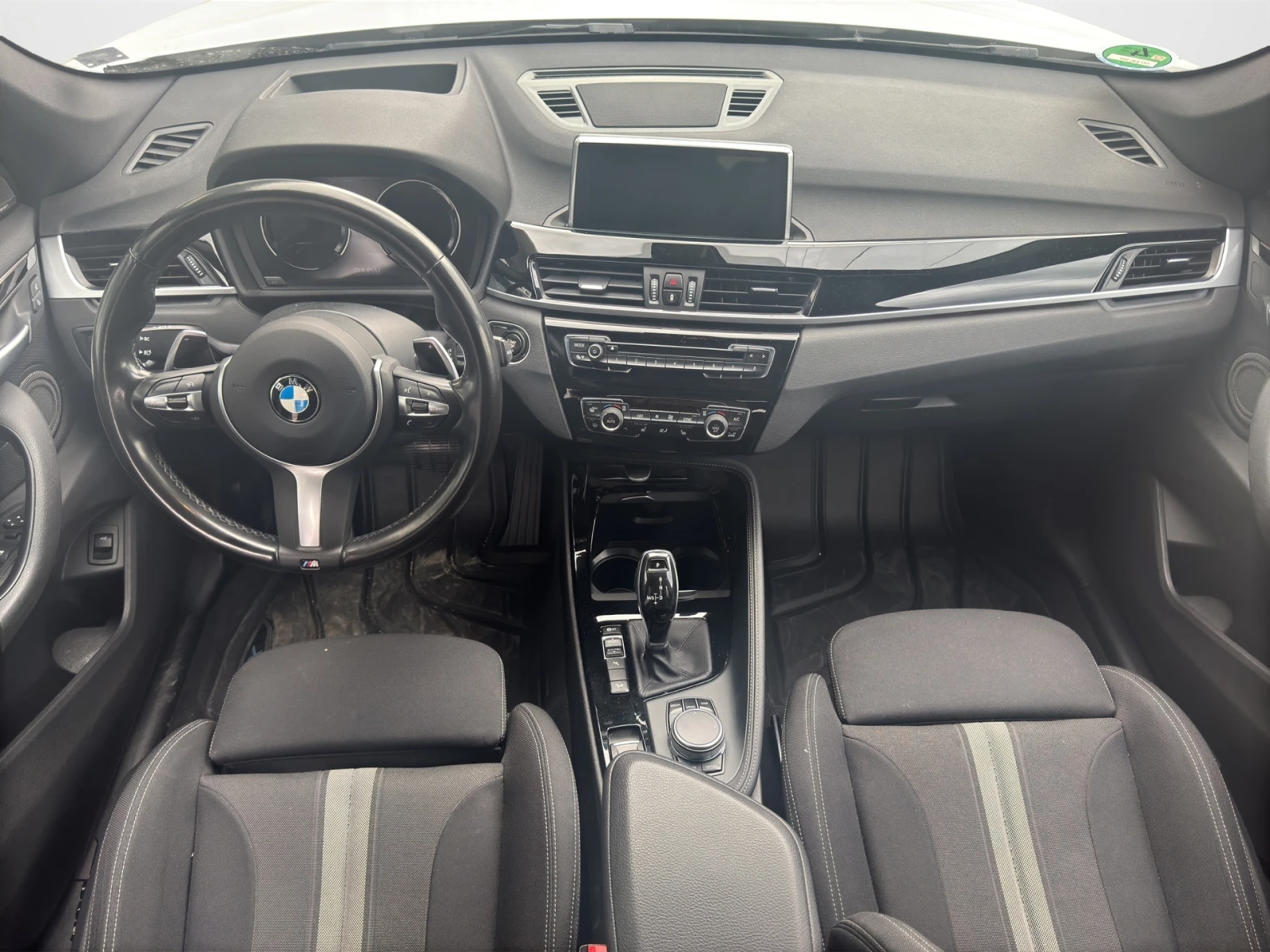 BMW X1 xDrive20i, снимка 7 - Автомобили и джипове - 56280695
