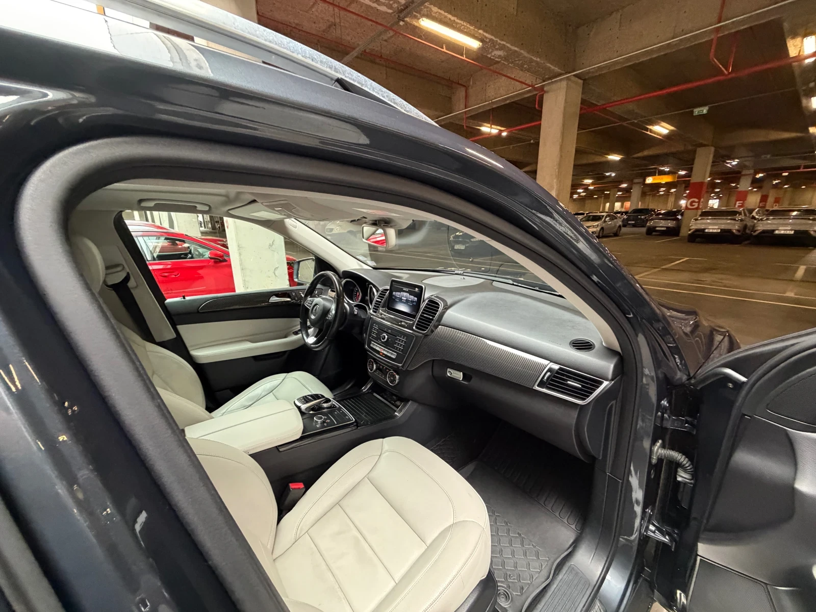 Mercedes-Benz GLE 350 CarPlay, Android Auto, Memory, AMG MENU, снимка 11 - Автомобили и джипове - 56749050