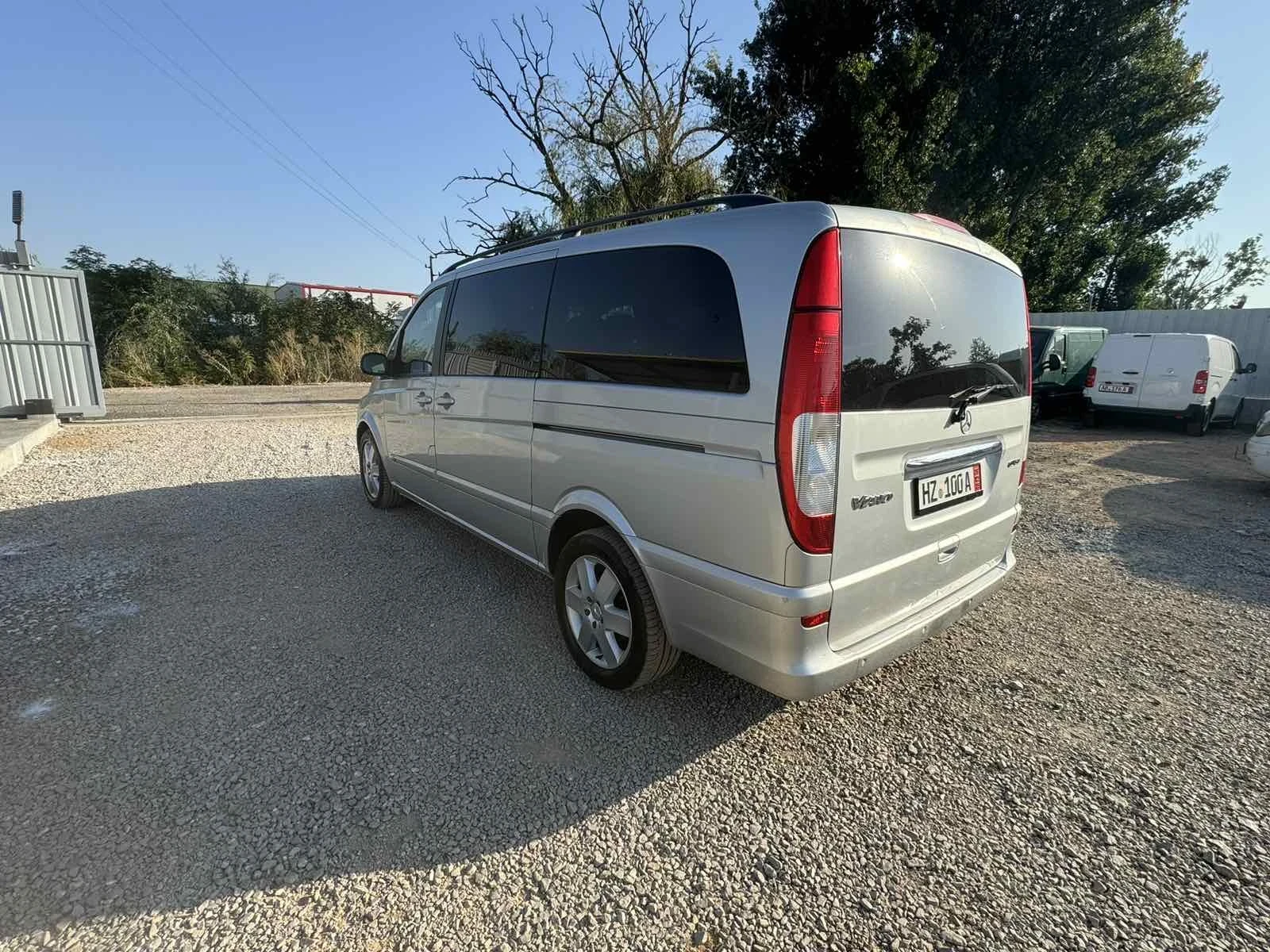 Mercedes-Benz Viano Viano 3.0 CDI - изображение 3