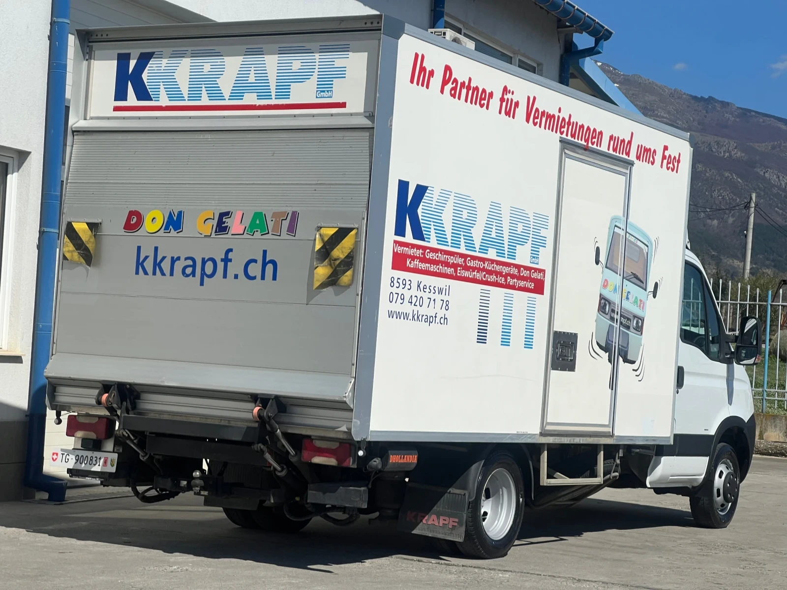 Iveco Daily 35c18 / 3.0L-180к.с / Падащ борд / Б-кат., снимка 10 - Бусове и автобуси - 54125216