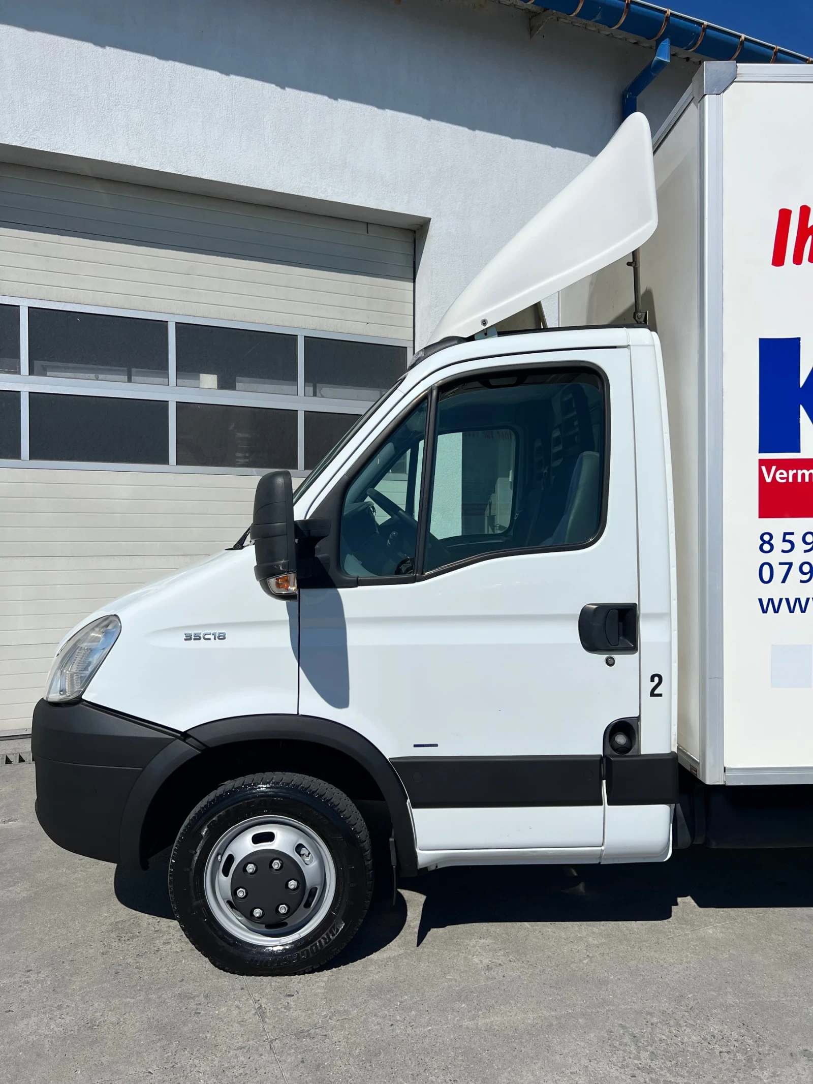 Iveco Daily 35c18 / 3.0L-180к.с / Падащ борд / Б-кат., снимка 3 - Бусове и автобуси - 54125216