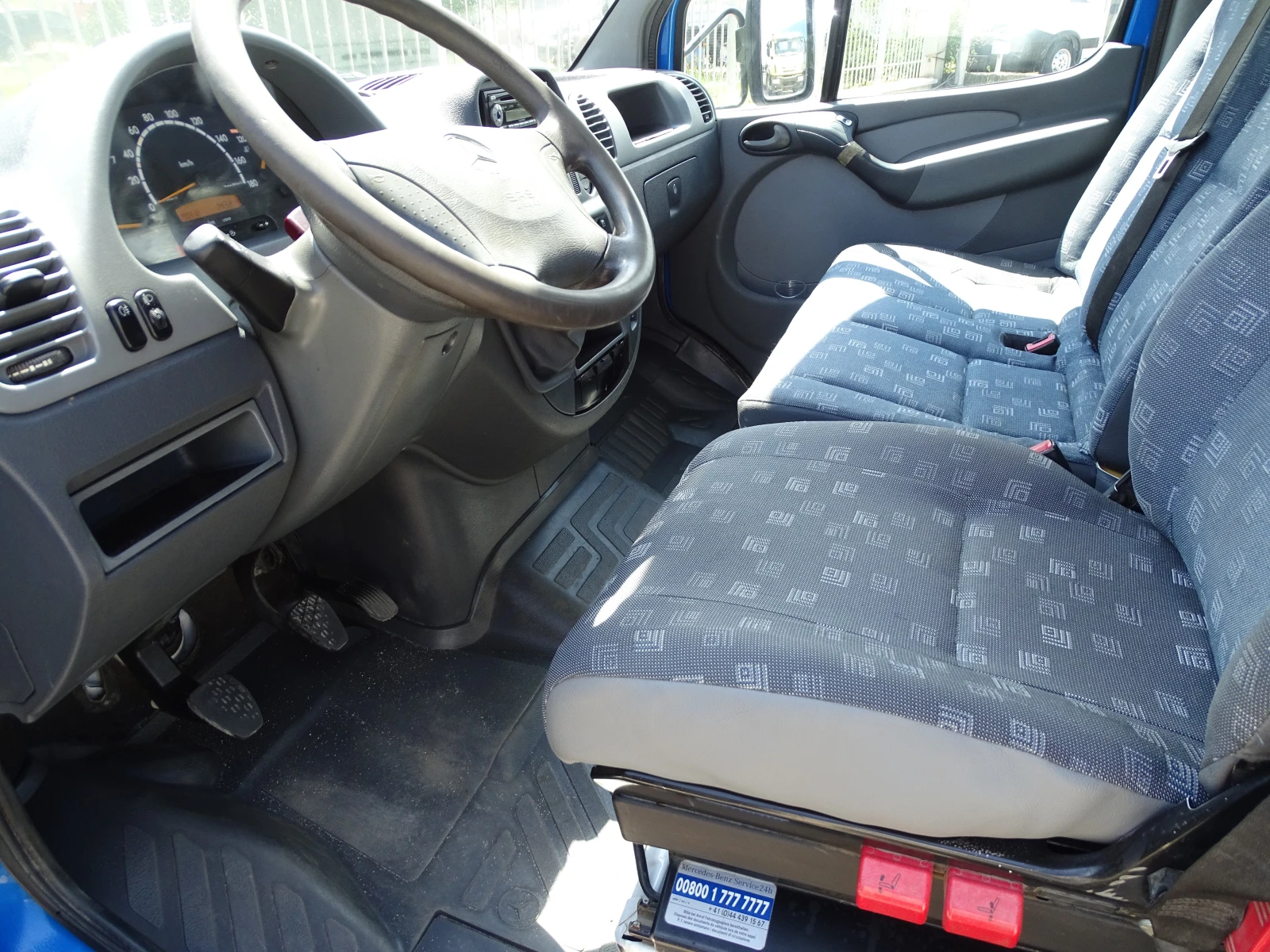 Mercedes-Benz Sprinter 413 НОВ ВНОС ОТ ШВЕЙЦАРИЯ, снимка 13 - Бусове и автобуси - 54790918