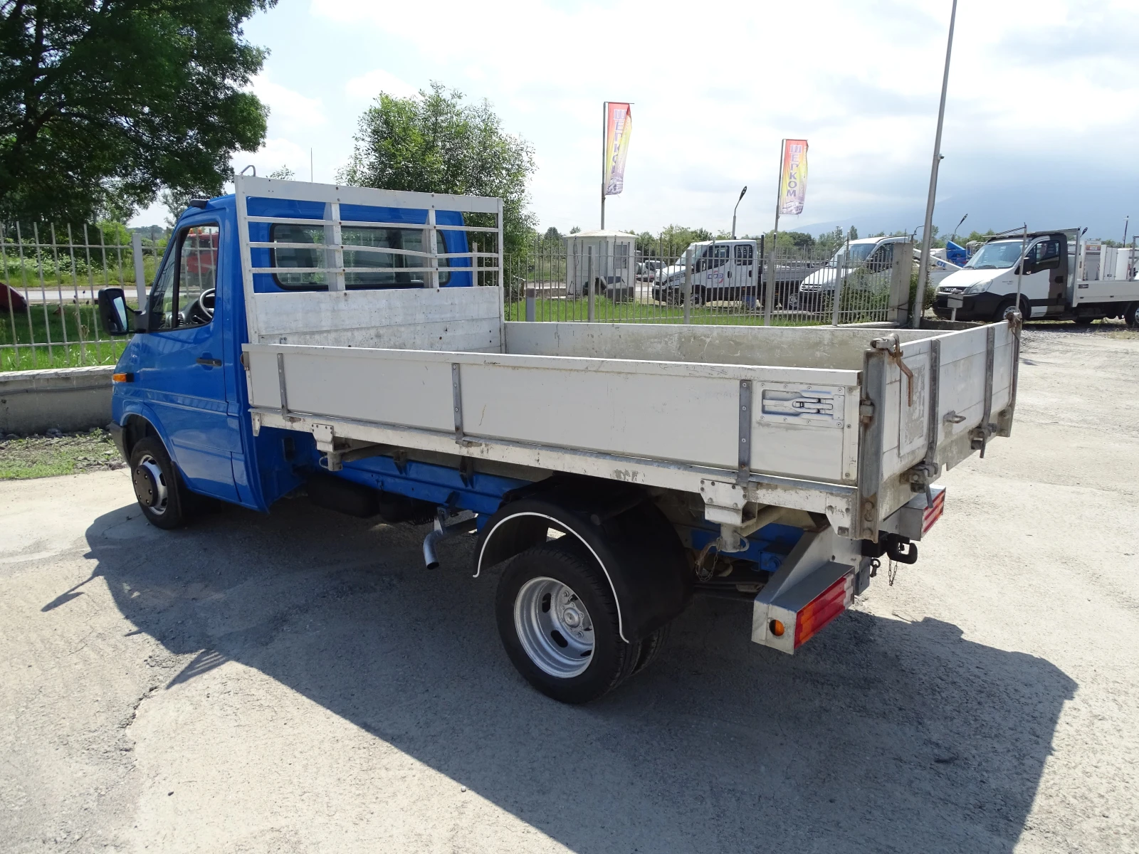 Mercedes-Benz Sprinter 413 НОВ ВНОС ОТ ШВЕЙЦАРИЯ, снимка 10 - Бусове и автобуси - 54790918