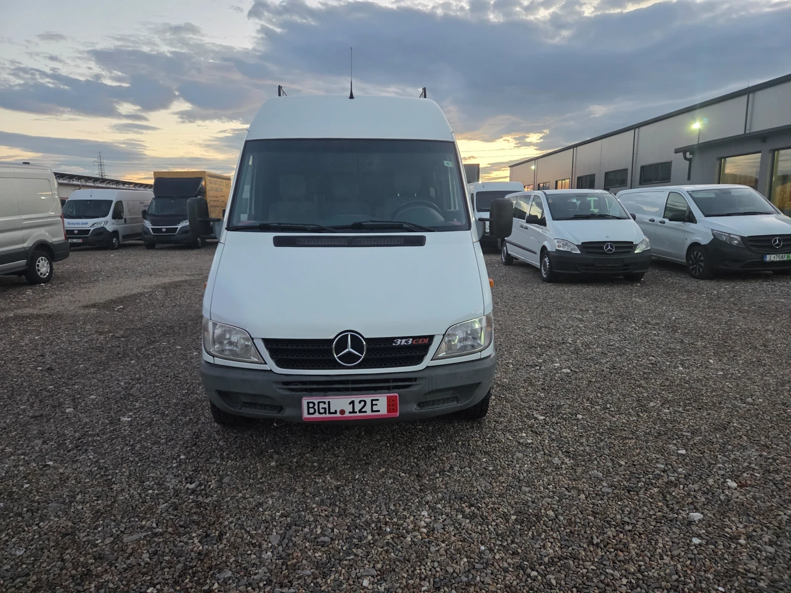 Mercedes-Benz Sprinter 313 313CDI климатик, люк топ 