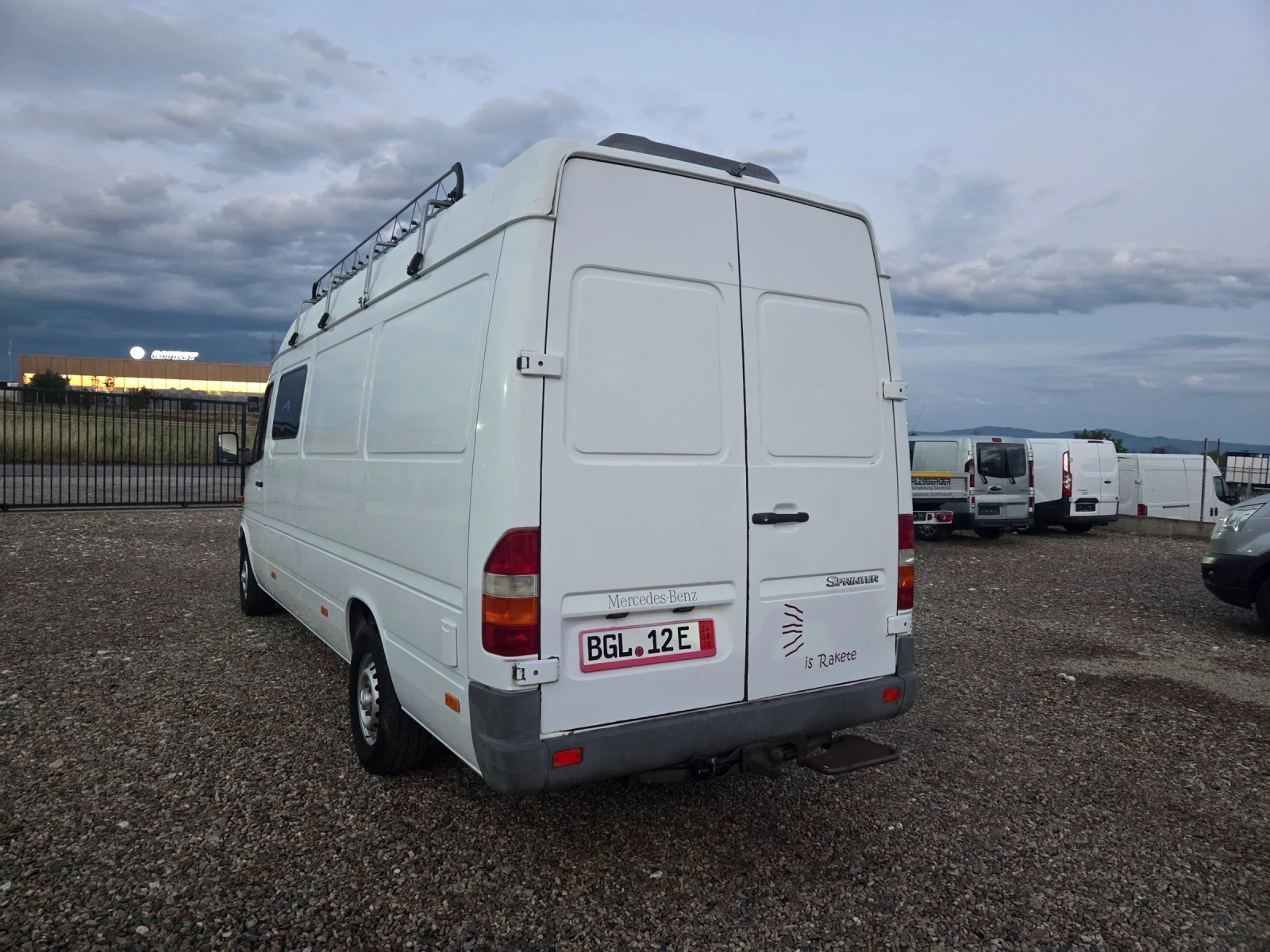 Mercedes-Benz Sprinter 313 313CDI климатик, люк топ , снимка 3 - Бусове и автобуси - 55255500