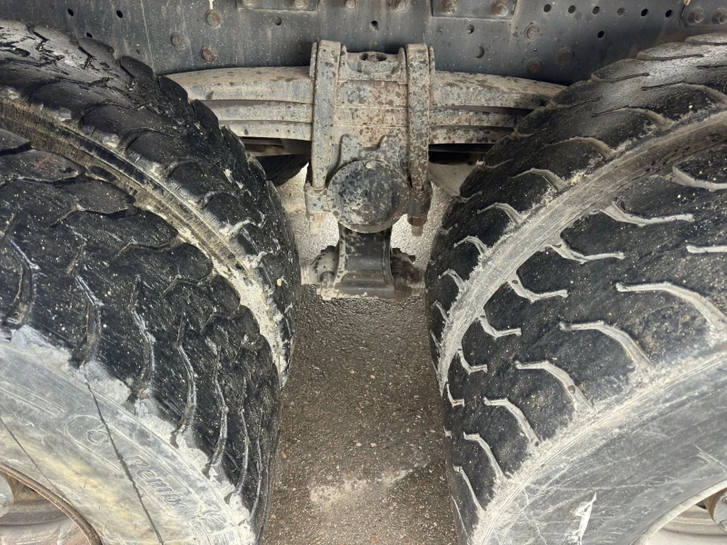 Mercedes-Benz Arocs 32 36 EURO 5 9 куб см 8х4, снимка 17 - Камиони - 52690959