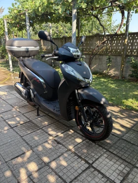 Обява за продажба на Honda Sh ABS Sport  ~5 100 лв. - изображение 1