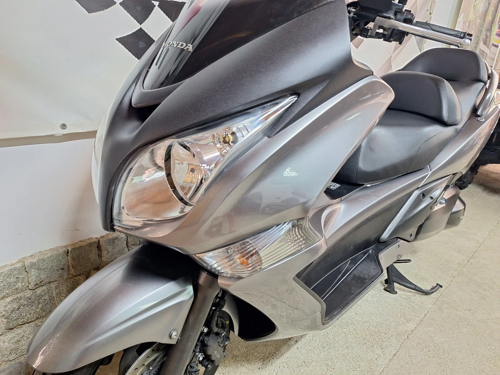 Honda Silver Wing Sw-t 400i / ABS / 2015г. - изображение 2