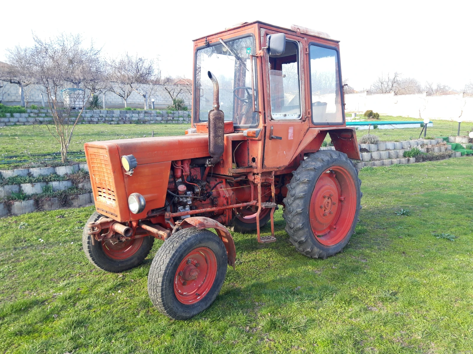 Трактор Владимировец т25