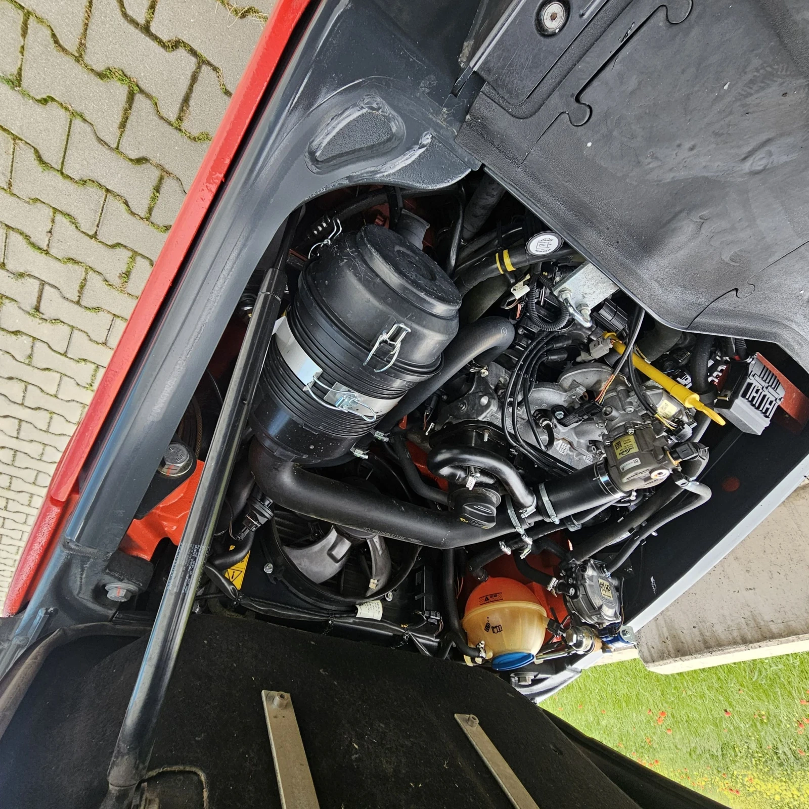 Мотокар Linde H16 evo 2019, снимка 12 - Индустриална техника - 54610367