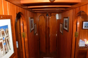 Моторна яхта Собствено производство Гюлет, снимка 11